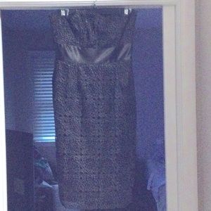 Gorgeous White House/Black Market strapless dress size 0